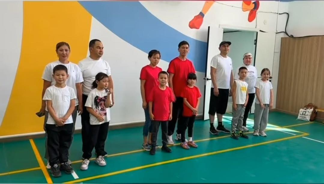 «Бірлік пен Береке» атты көңілді эстафеталық жарыс өтті.
